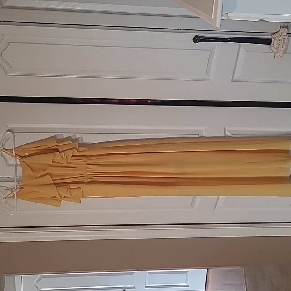 BCBGeneration Yellow Maxi